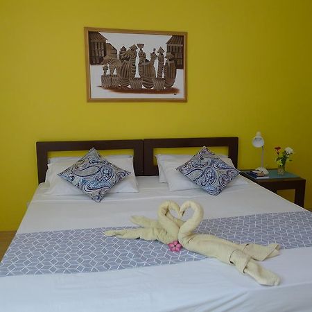 By The Bay, Jacana Bed & Breakfast プエルト・プリンセサ エクステリア 写真
