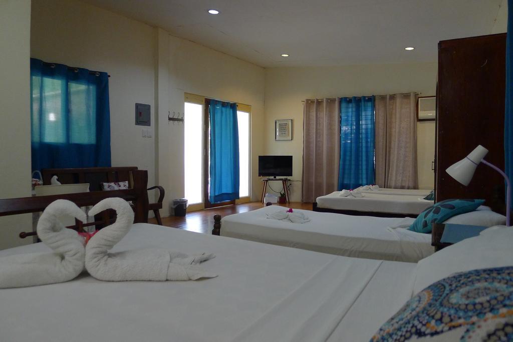 By The Bay, Jacana Bed & Breakfast プエルト・プリンセサ エクステリア 写真