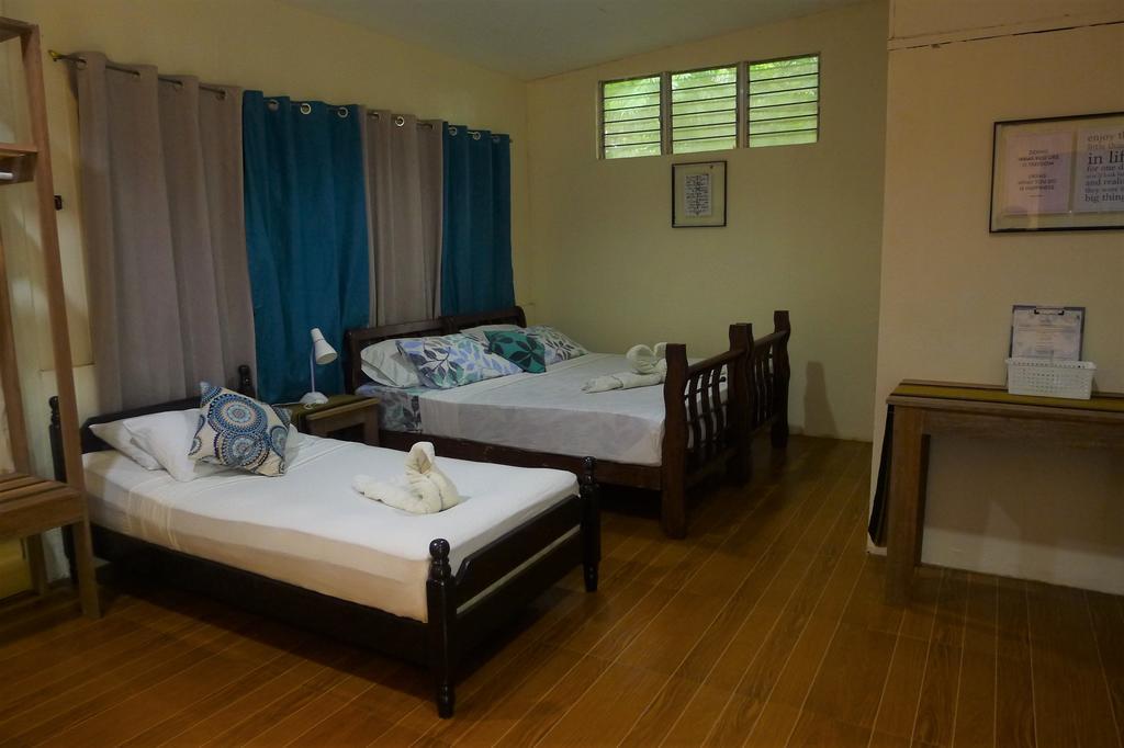 By The Bay, Jacana Bed & Breakfast プエルト・プリンセサ エクステリア 写真