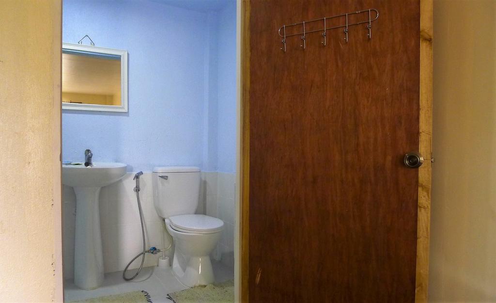 By The Bay, Jacana Bed & Breakfast プエルト・プリンセサ エクステリア 写真