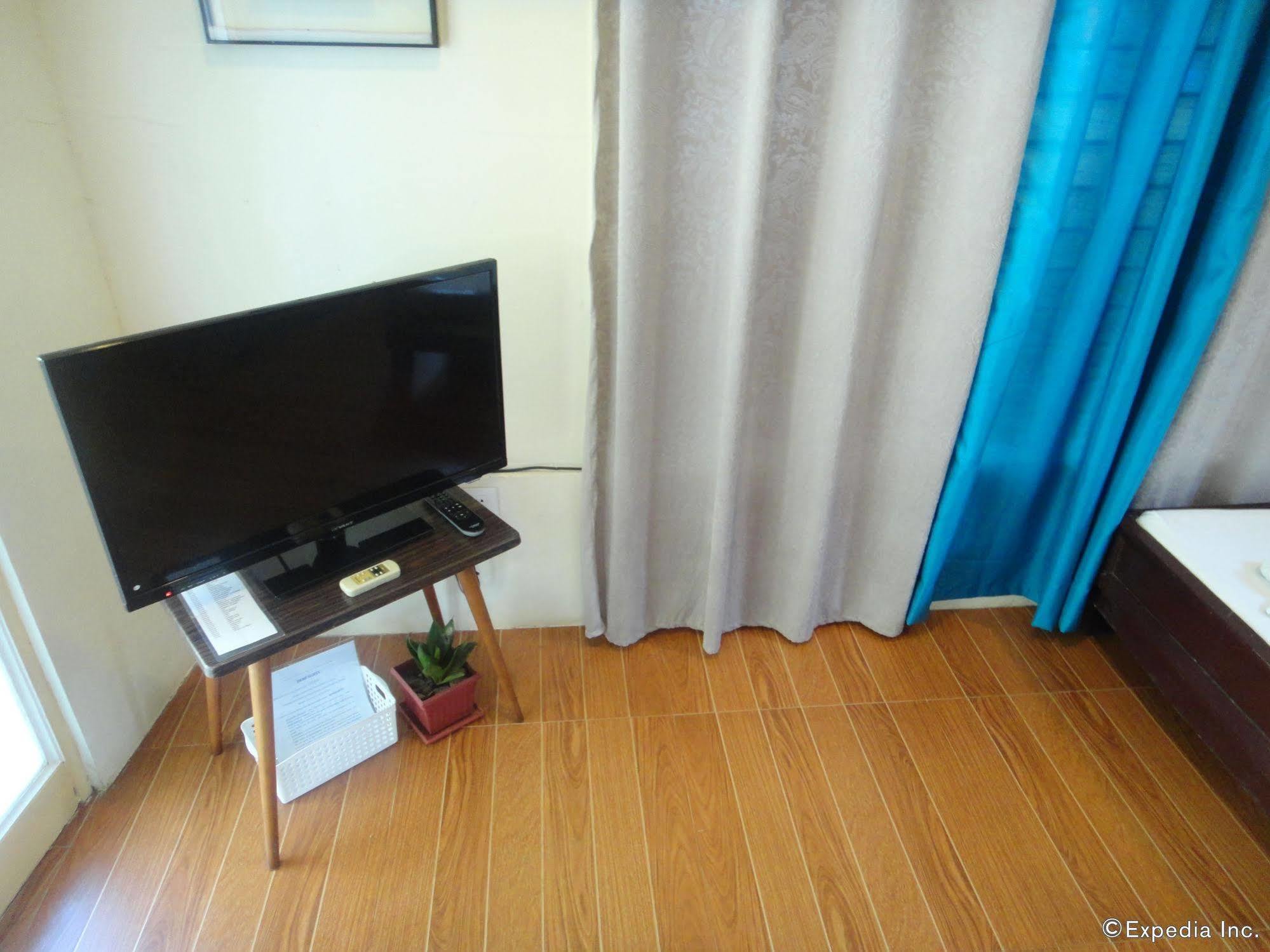 By The Bay, Jacana Bed & Breakfast プエルト・プリンセサ エクステリア 写真