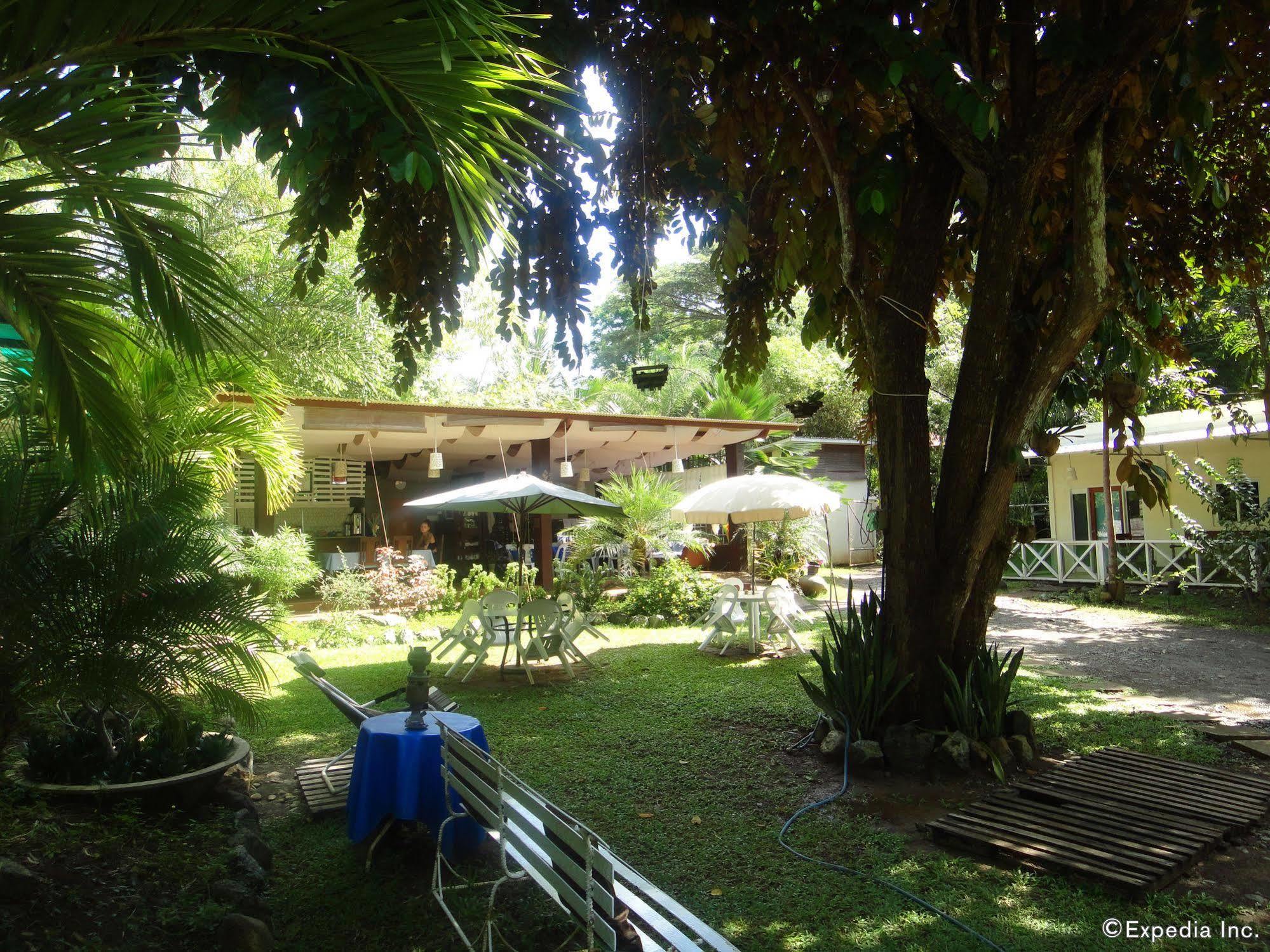 By The Bay, Jacana Bed & Breakfast プエルト・プリンセサ エクステリア 写真